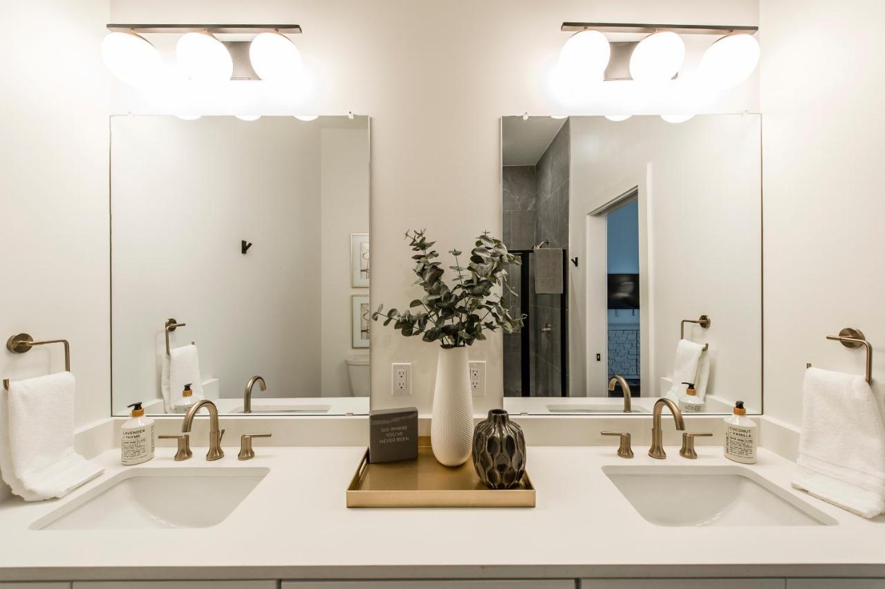 Brand New 4 Bedroom 4Bath Townhome With Amazing Rooftop! Nashville Exterior photo